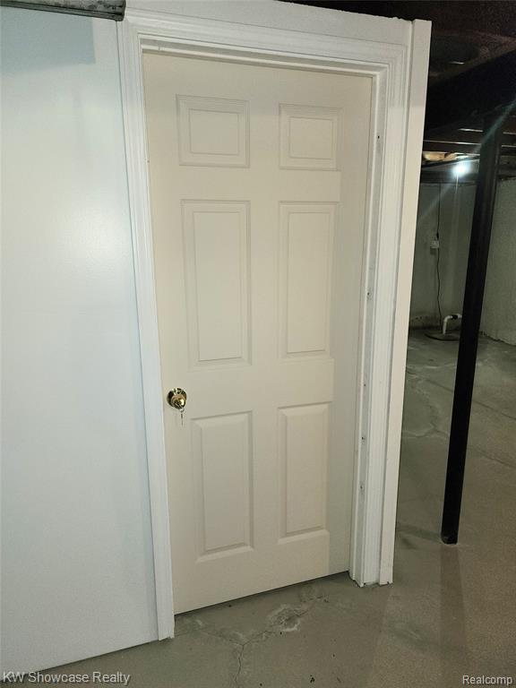 38824 Windmill Pointe S, Clinton Twp, MI 48038 — Photo 33