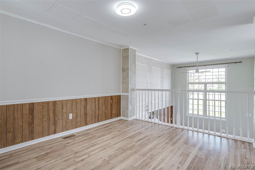 454 Old Pine Way, Walled Lake, MI 48390 — Photo 14