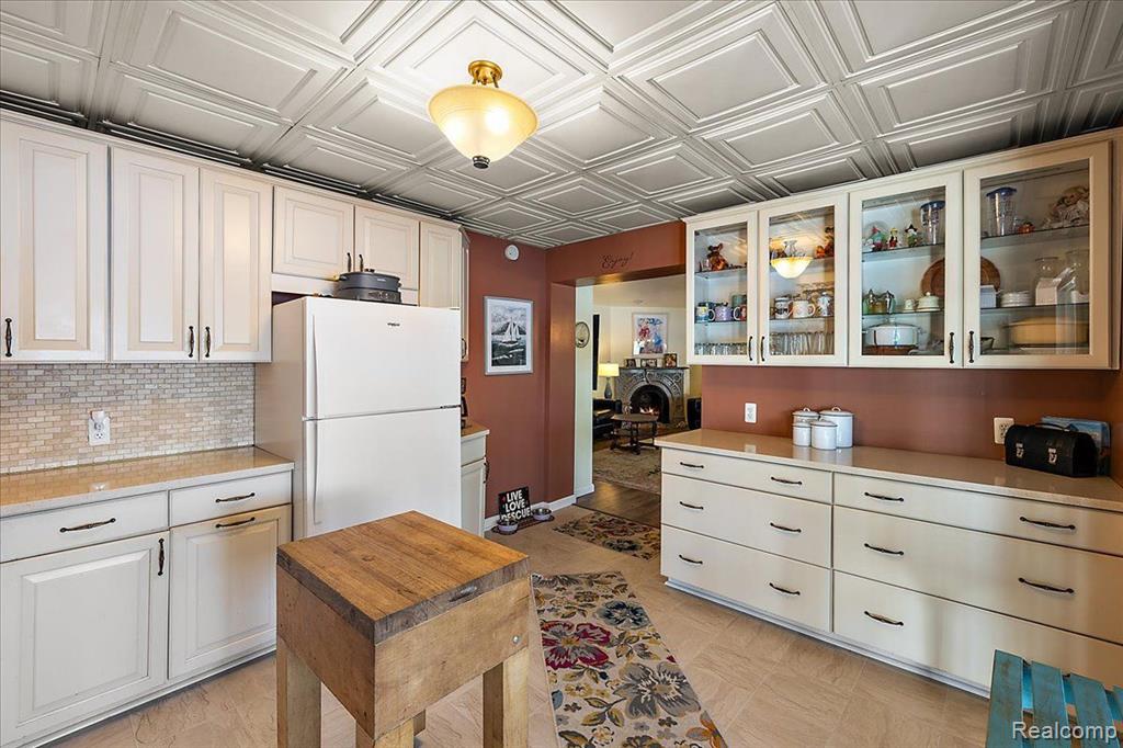 16 S NORTH SHORE Drive, Lake Orion, MI 48362 — Photo 29