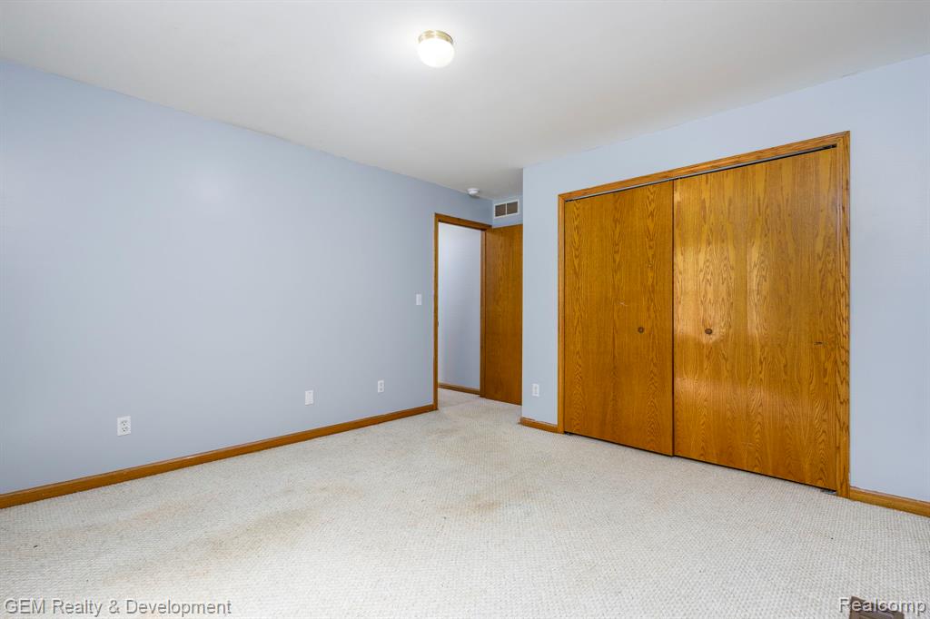 422 Clinton Street, Wyandotte, MI 48192 — Photo 23