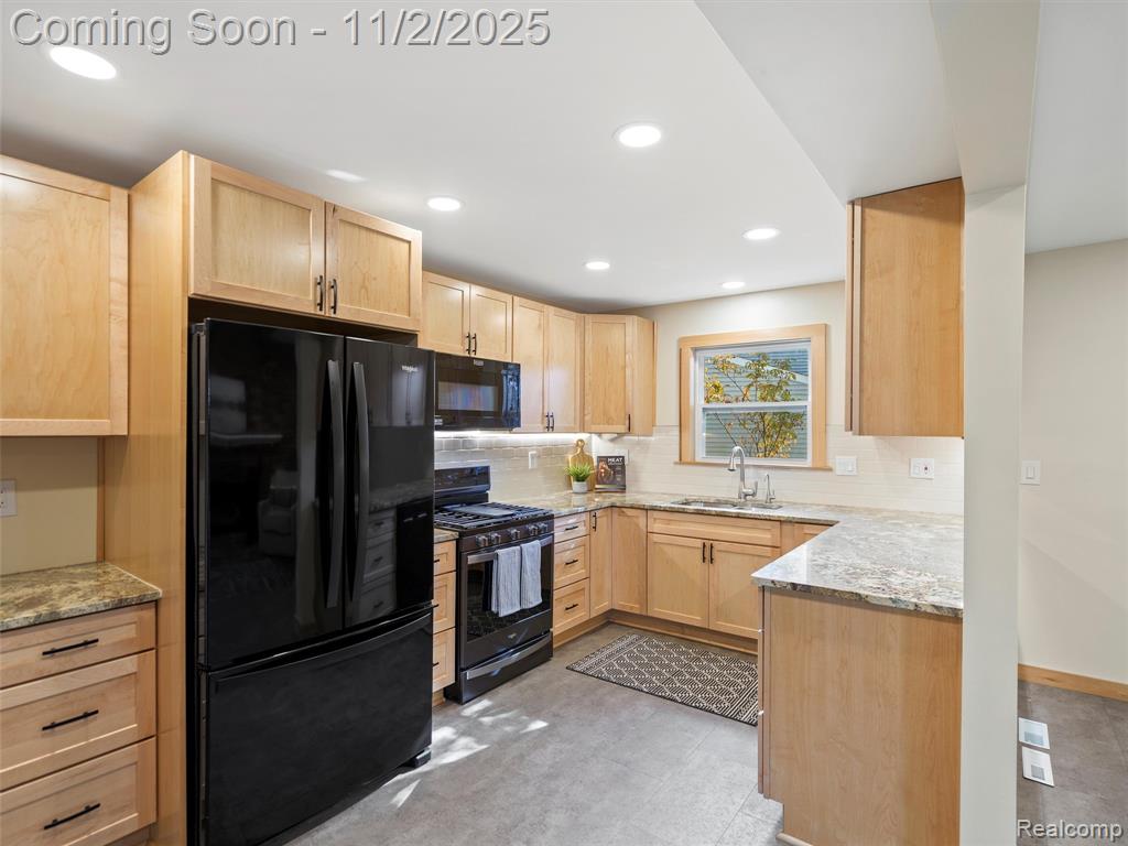 774 Southampton Court, Auburn Hills, MI 48326 — Photo 6