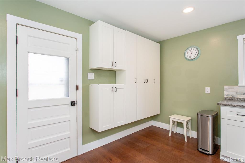 918 ALBERTA Street, Ferndale, MI 48220 — Photo 34