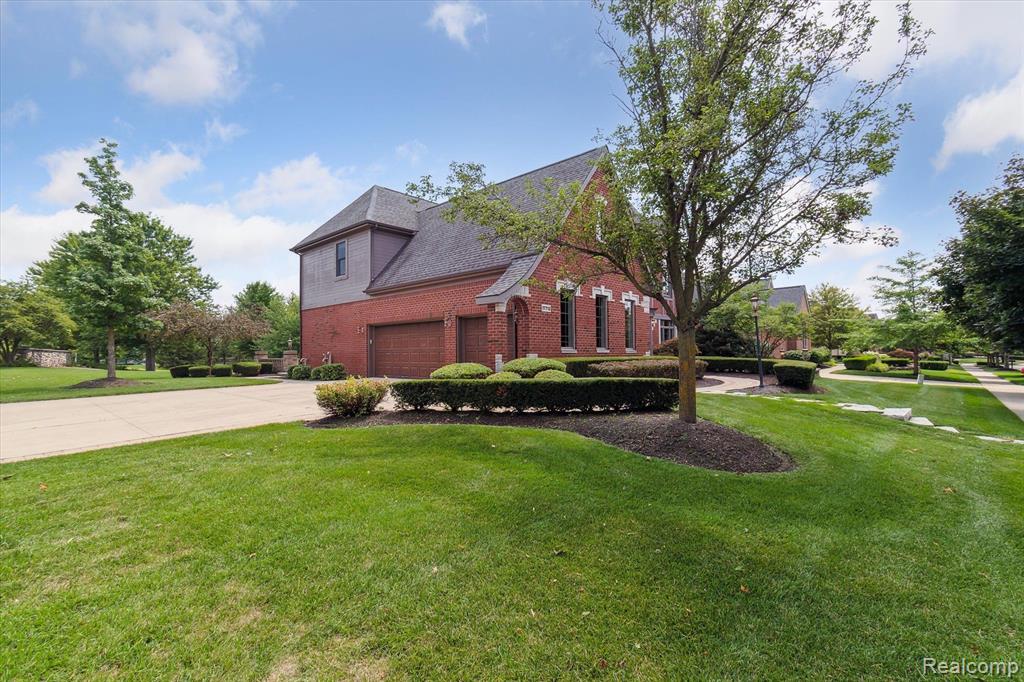 17712 PARKSHORE Drive, Northville, MI 48168 — Photo 8