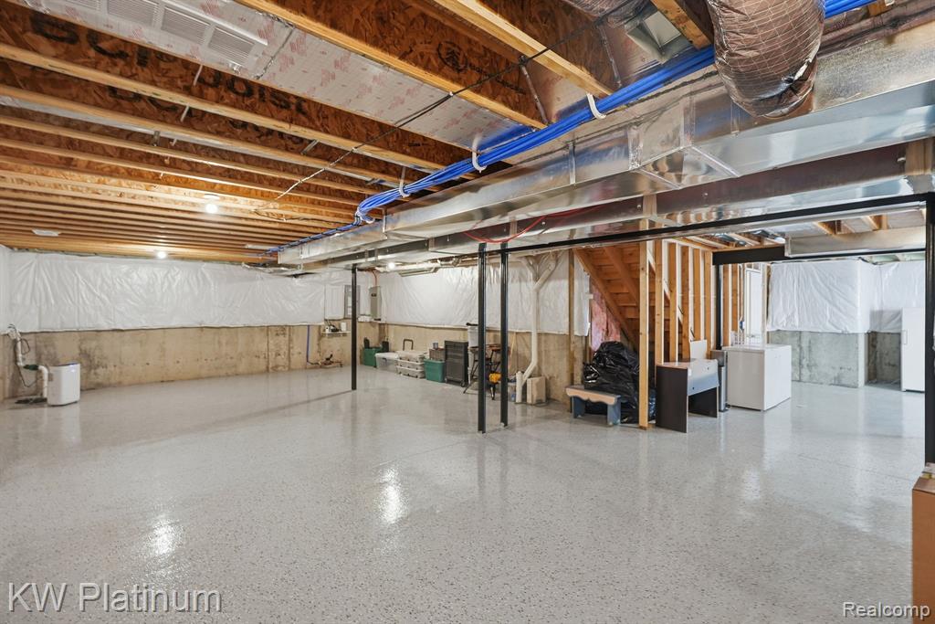 51743 Water Mark Drive, Macomb, MI 48042 — Photo 35