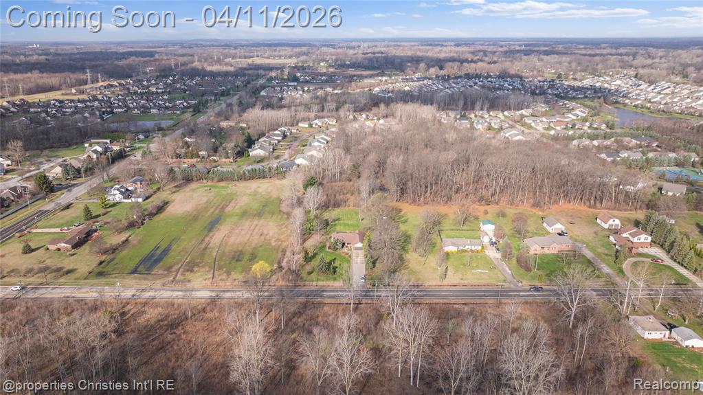 24760 Arsenal Road, Flat Rock, MI 48134 — Photo 14
