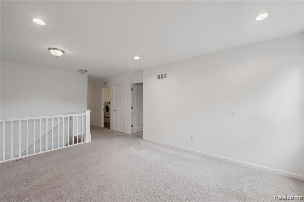 1928 Frances Way, Ypsilanti, MI 48198 — Photo 22
