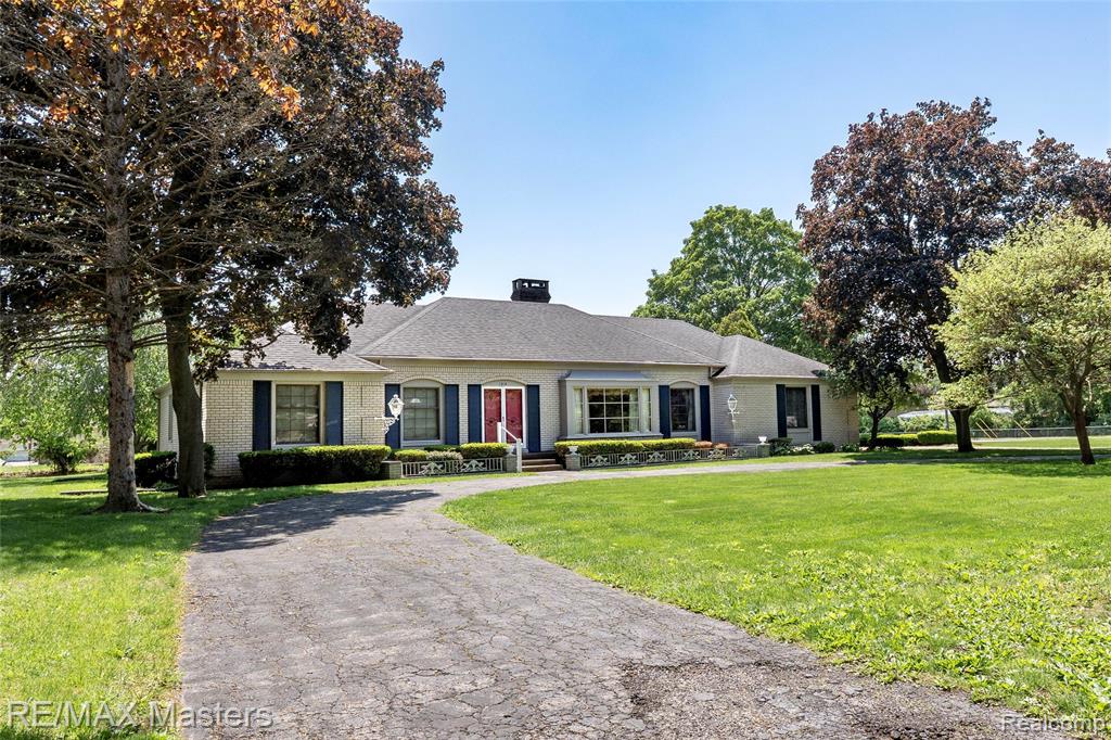 1314 Hollywood Drive, Monroe, MI 48162