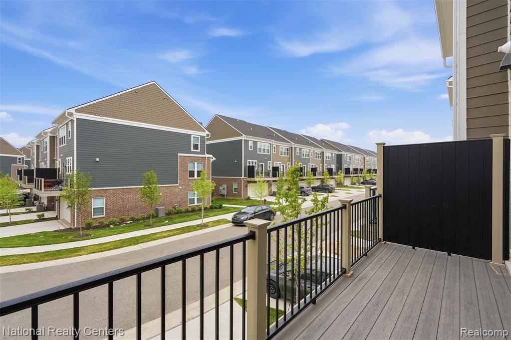 43034 Atwood Avenue, Novi, MI — Photo 29