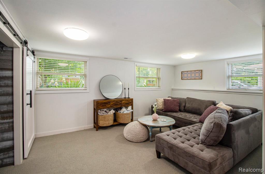 900 Bird Song Drive, Milford, MI 48381 — Photo 19