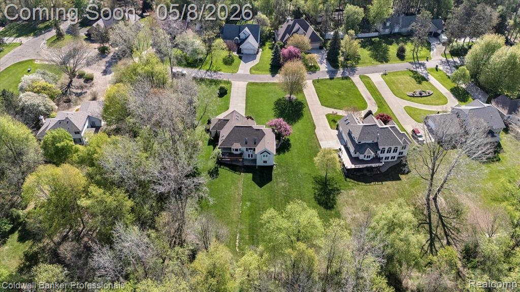 2243 Ridgemoor Court, Burton, MI 48509 — Photo 35