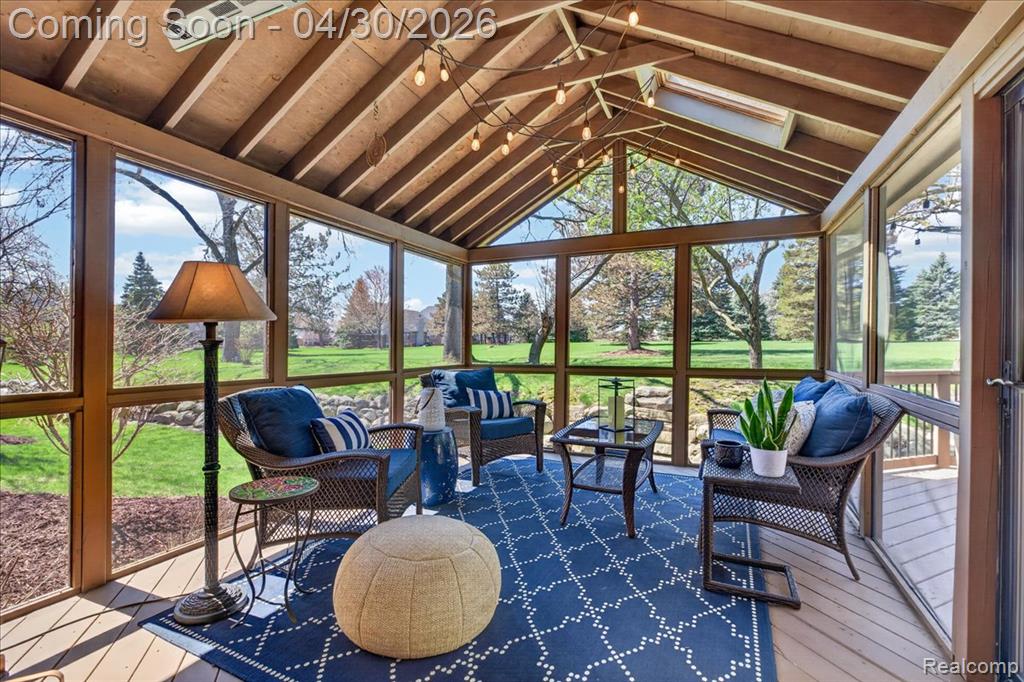 1113 Miners Run Road, Rochester, MI 48306 — Photo 8