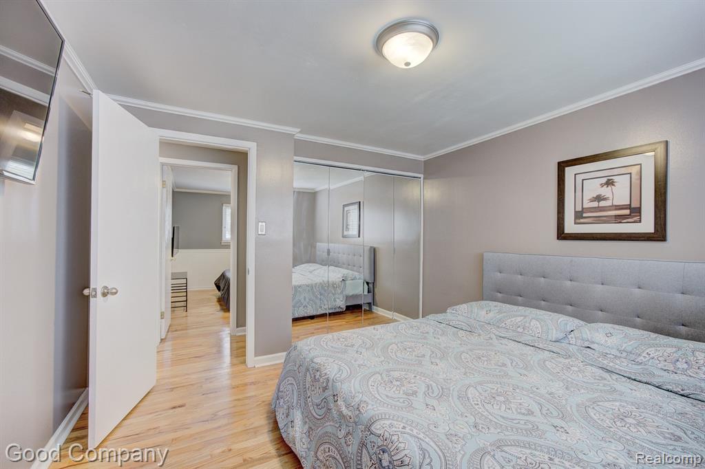 576 LANGLEY Boulevard, Clawson, MI — Photo 21