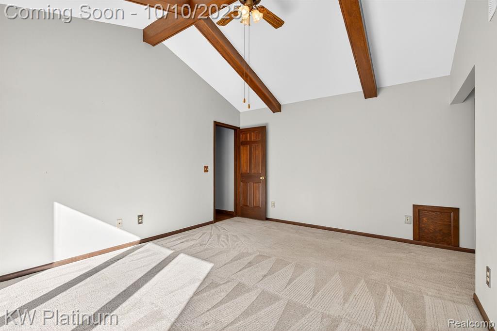 842 Timberline Drive, Rochester Hills, MI 48309 — Photo 18