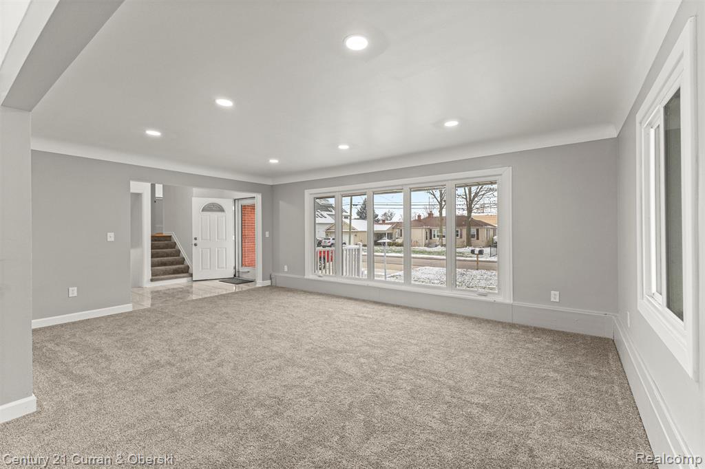 30631 Bayview Drive, Gibraltar, MI — Photo 9