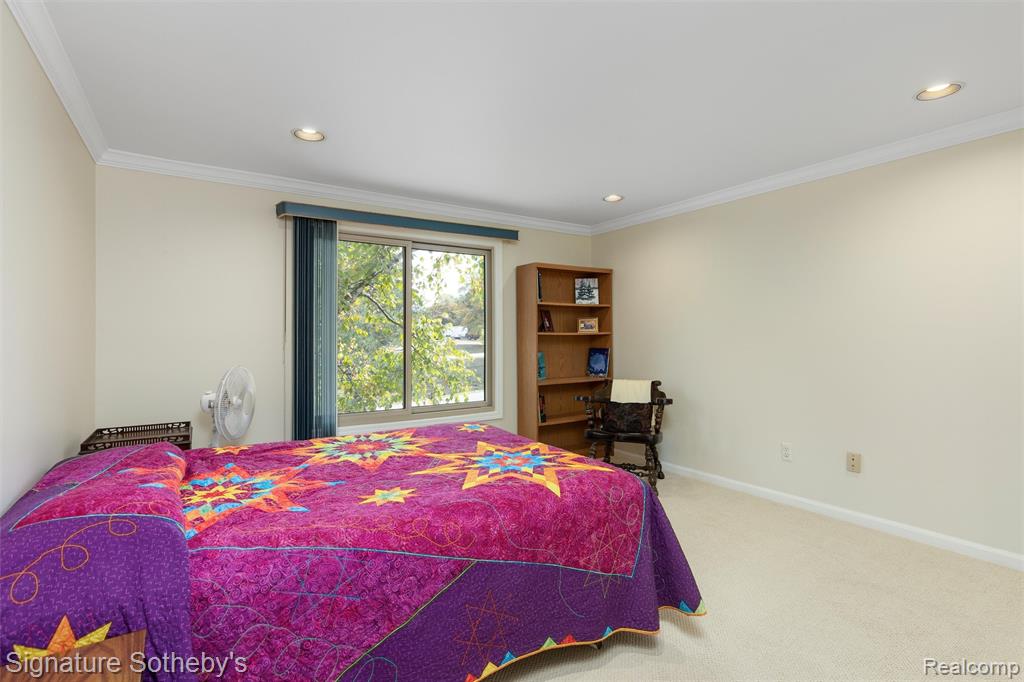 5160 Greenbriar Drive, West Bloomfield, MI 48323 — Photo 18