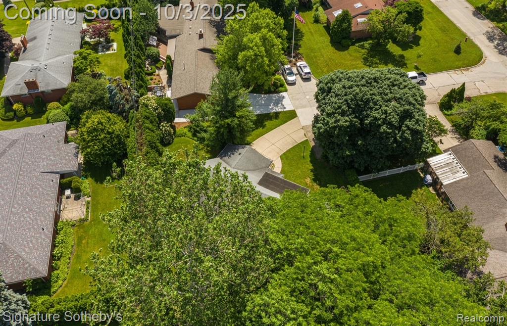 24 Moorland Drive, Grosse Pointe Shores, MI 48236 — Photo 3