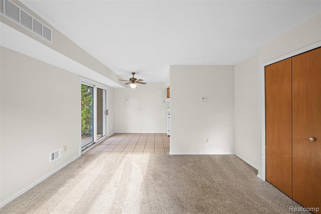 41257 S Woodbury Green Drive, Belleville, MI 48111 — Photo 3