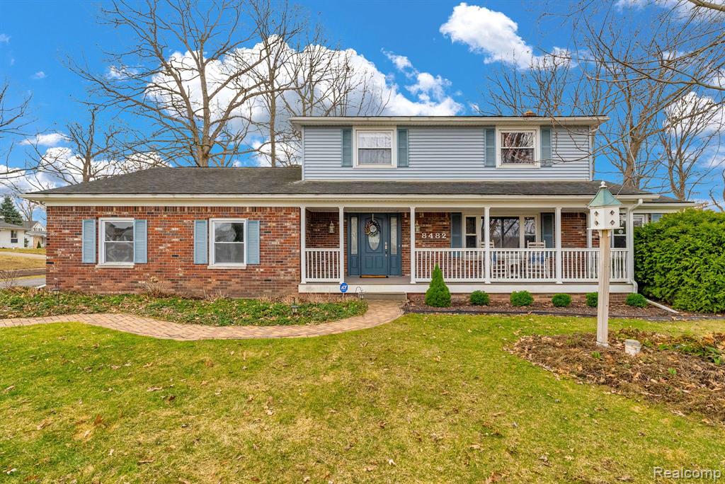 8482 BELLE BLUFF Drive, Grand Blanc, MI 48439 — Photo 2