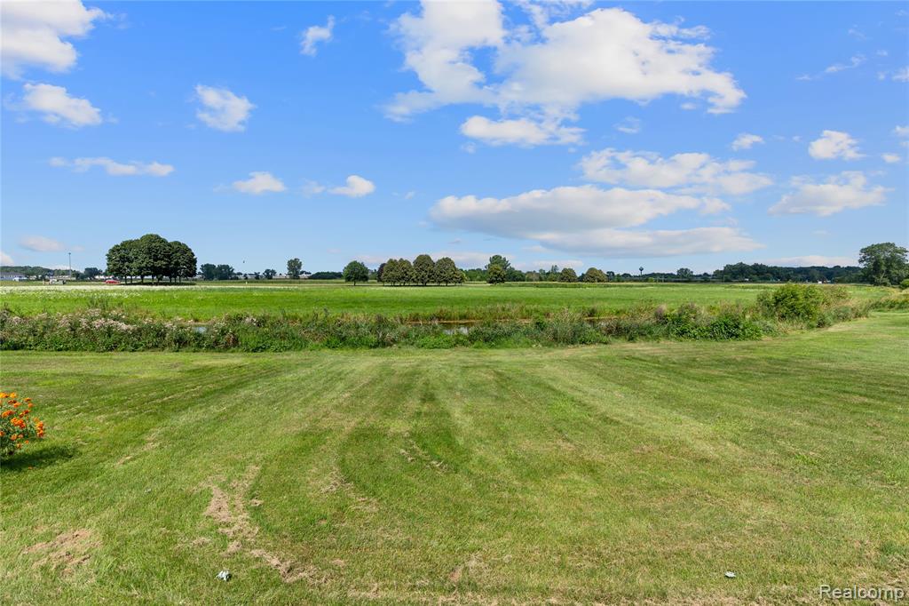 4472 Wynnwood Drive, Howell, MI 48843 — Photo 42