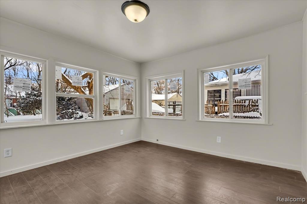 11475 Lakepointe Street, Detroit, MI 48224 — Photo 13