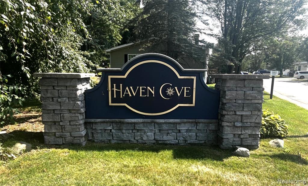 445 Chinkapin Rill, Oxford, MI 48371 — Photo 3