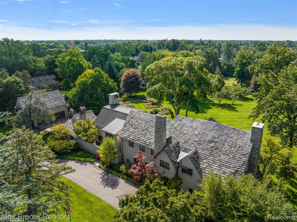 65 Lone Pine Road, Bloomfield Hills, MI 48304 — Photo 61