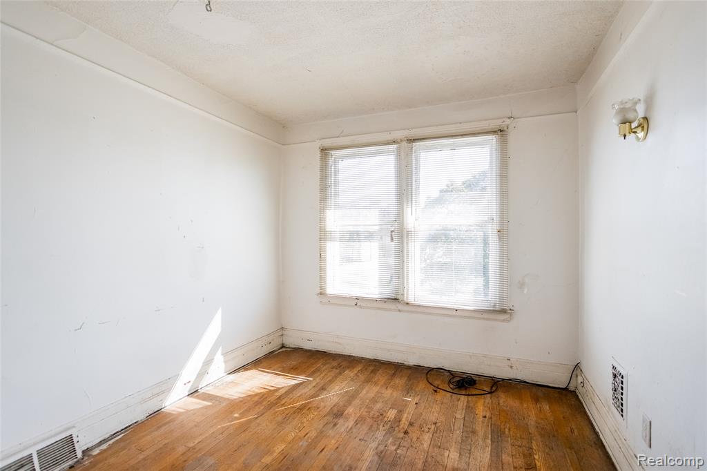 2202/2206 Lothrop Street, Detroit, MI 48206 — Photo 28