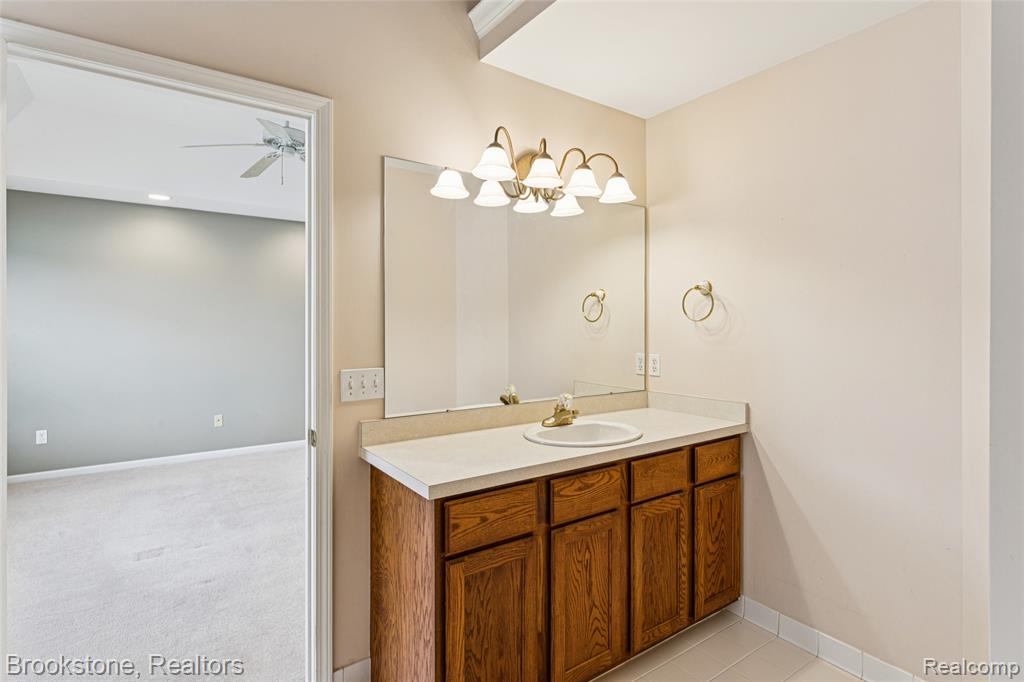7796 Fountain Hills Lane, Davisburg, MI 48350 — Photo 19