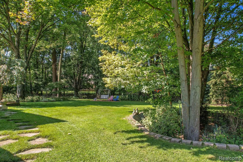 44347 LA DOMAIN Drive, Sterling Heights, MI 48314 — Photo 37