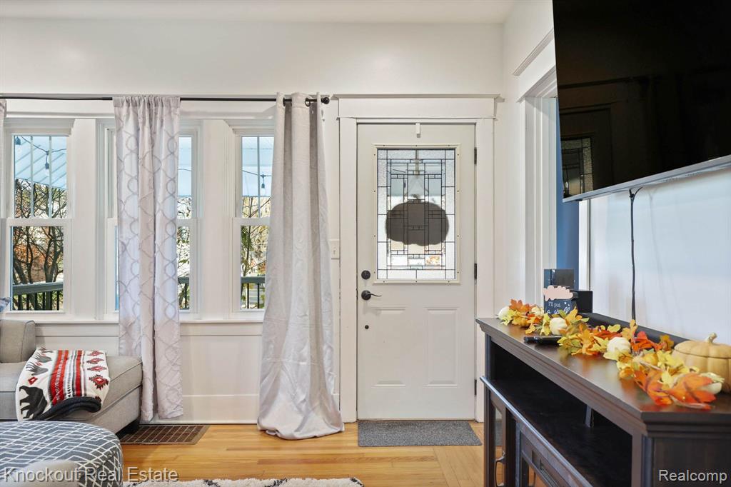 8300 MAIN Street, Birch Run, MI 48415 — Photo 8