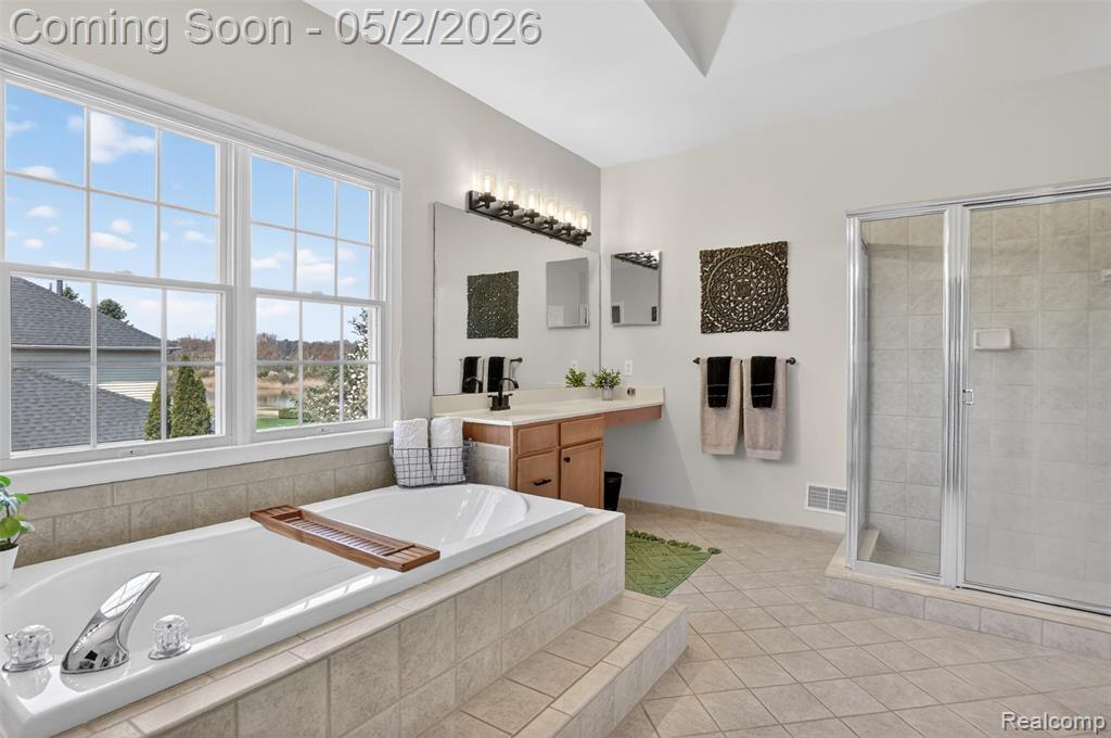 3060 Exeter Drive, Milford, MI 48380 — Photo 46