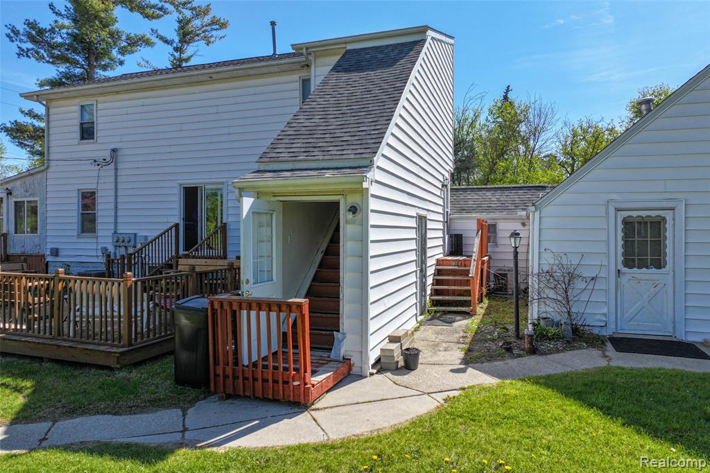 11472 E Lippincott Boulevard, Davison, MI 48423 — Photo 5