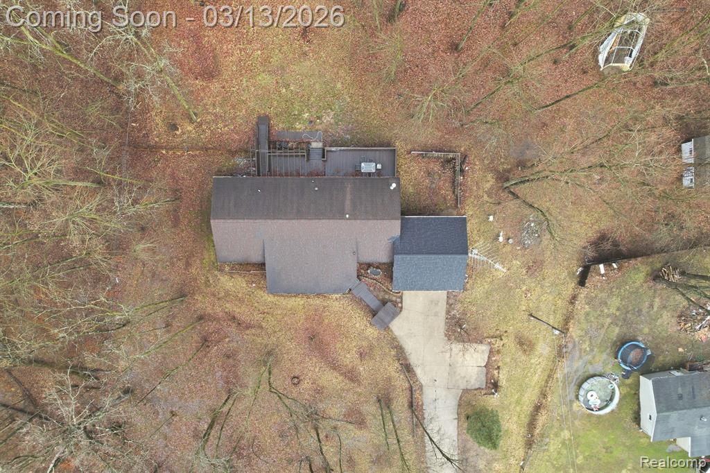 588 Norvell Beach Drive, Brooklyn, MI 49230 — Photo 36