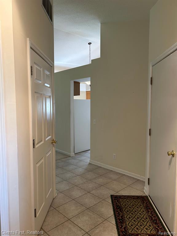 45720 REEDGRASS Lane, 27, Belleville, MI 48111 — Photo 3
