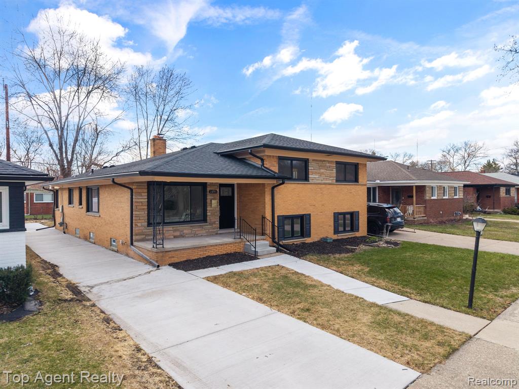 23701 Marlow Street, Oak Park, MI 48237 — Photo 48