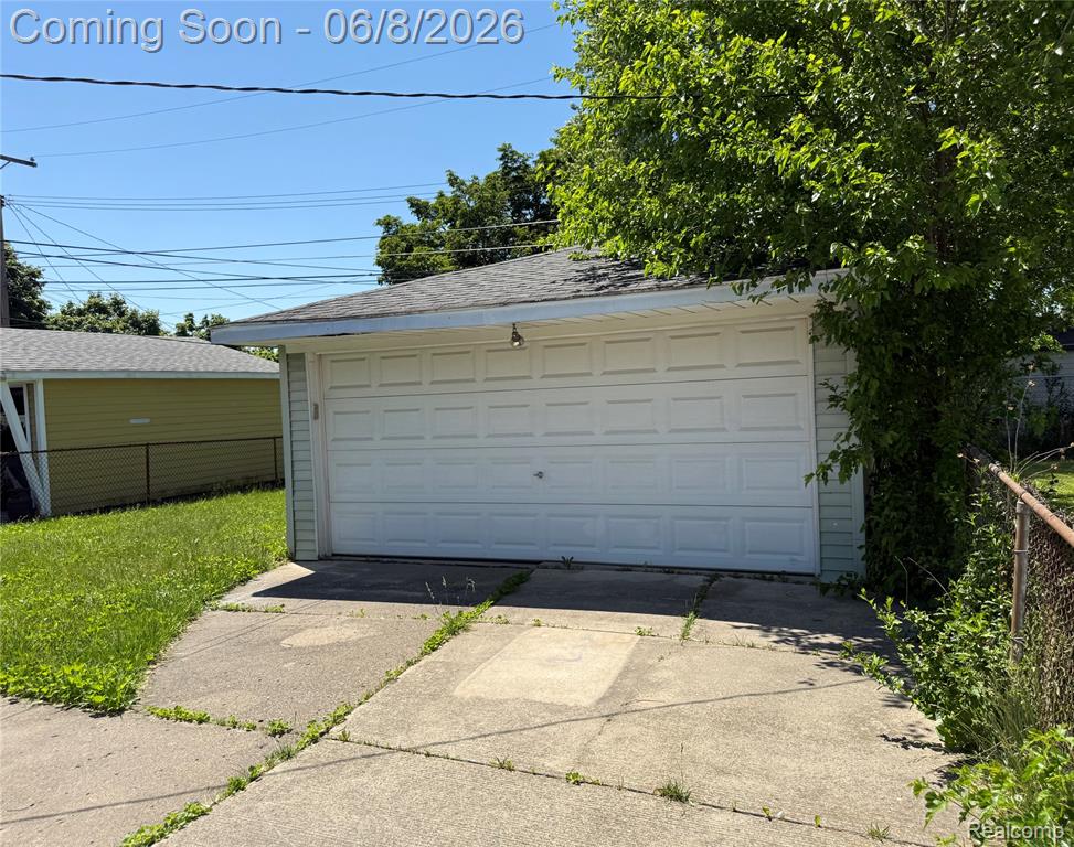 4810 CAMPBELL Street, Dearborn Heights, MI 48125 — Photo 3