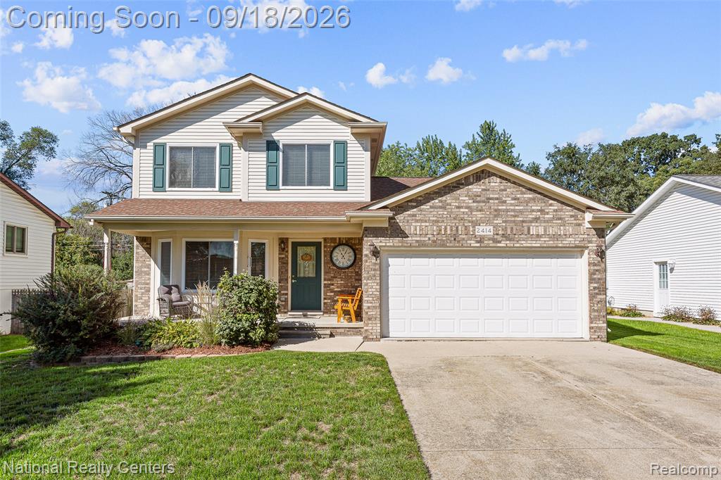 2414 Harrison Avenue, Rochester Hills, MI 48307