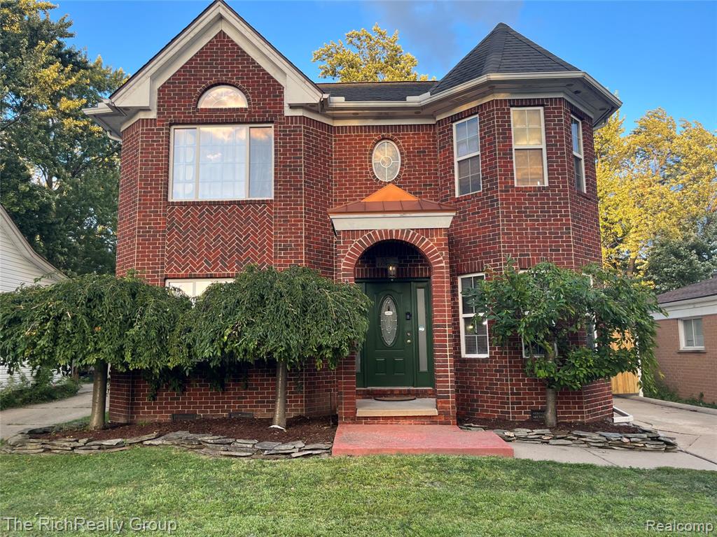 5373 Katherine Street, Dearborn Heights, MI 48125 — front exterior