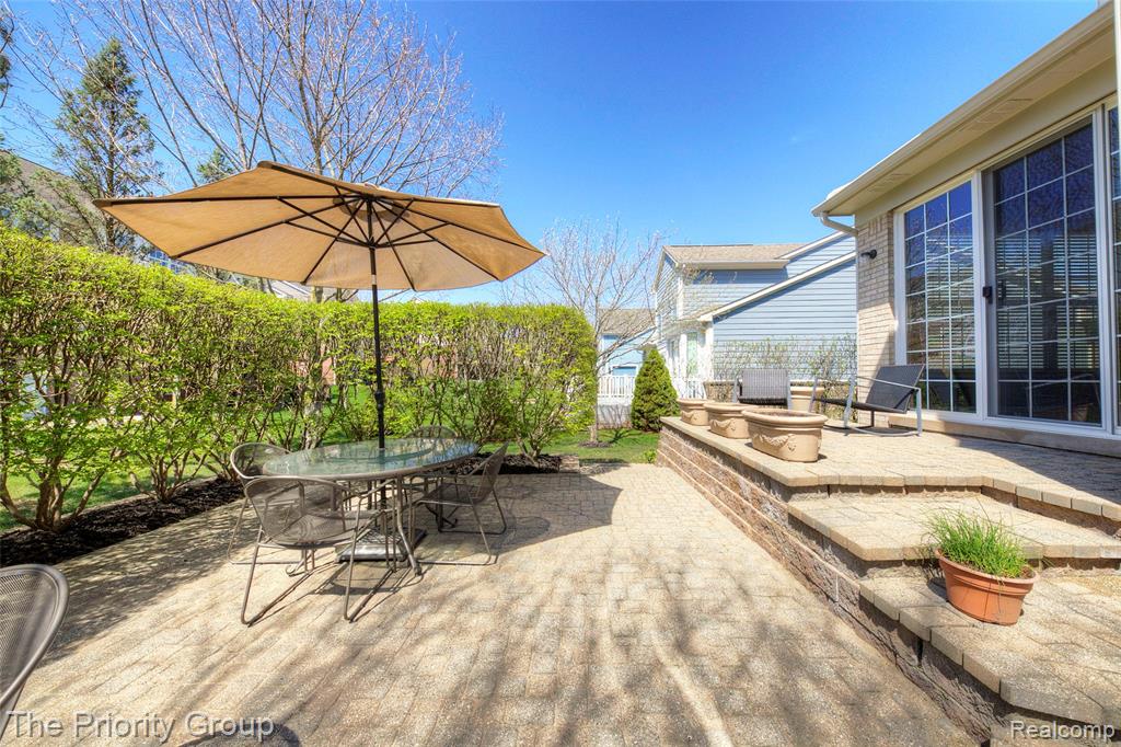 6083 Village Court, Clarkston, MI — Photo 71