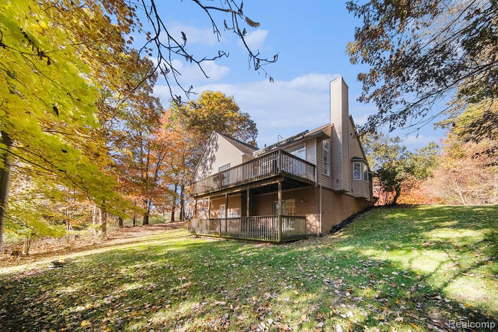 9993 Tioga Trail, Pinckney, MI 48169 — Photo 28