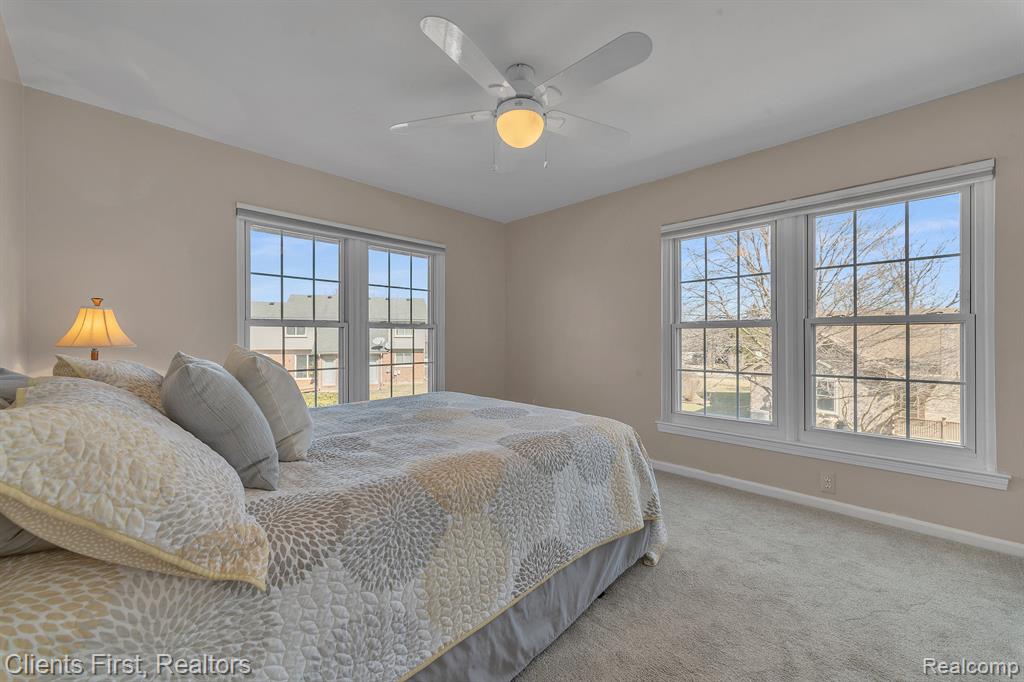 46408 DOUBLETREE Road, Canton, MI 48187 — Photo 34