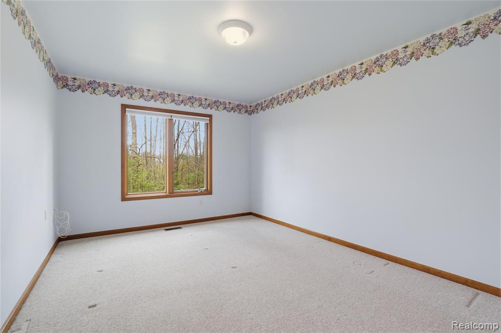 1089 Jenna Drive, 217, Davison, MI 48423 — Photo 17