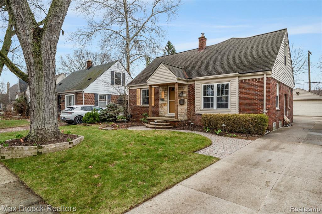 4321 Robinwood Avenue, Royal Oak, MI 48073 — Photo 2