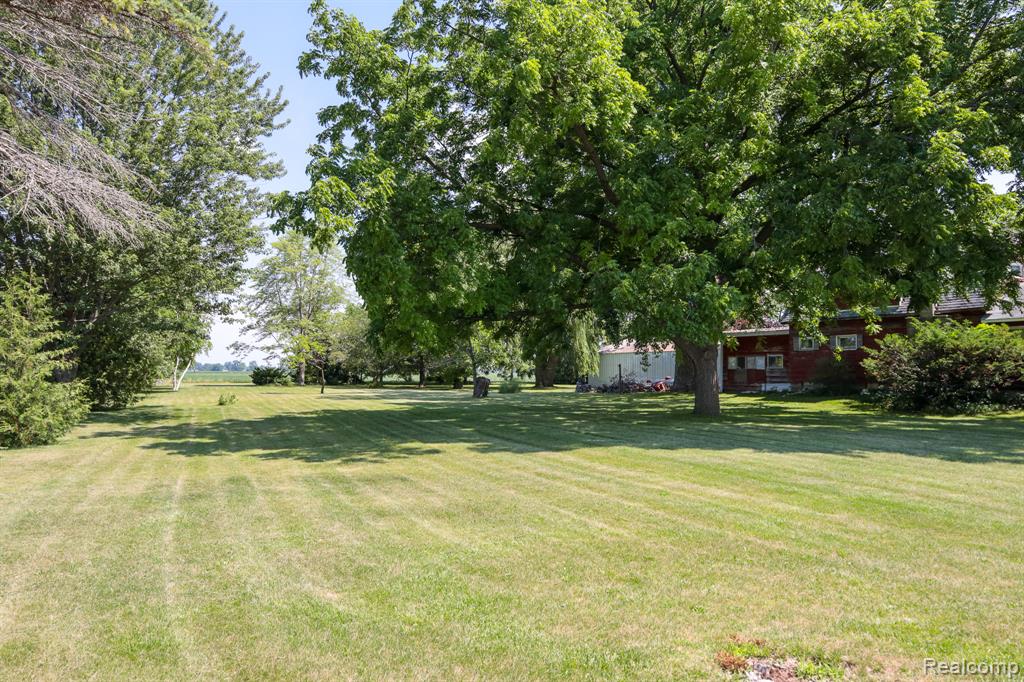 1642 Townline 14 Road W, Auburn, MI 48611 — Photo 4
