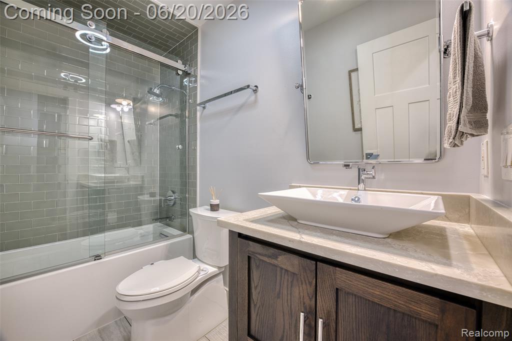 5901 Ford Road, Commerce Twp, MI 48382 — Photo 12