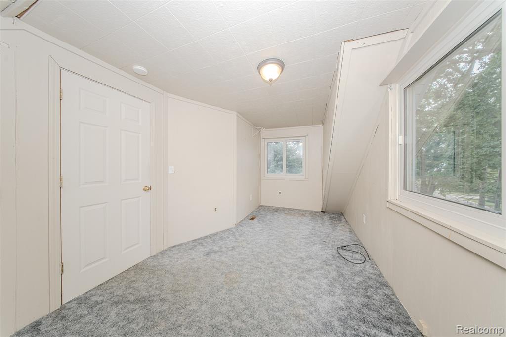 9042 Gale Road, White Lake, MI — Photo 63