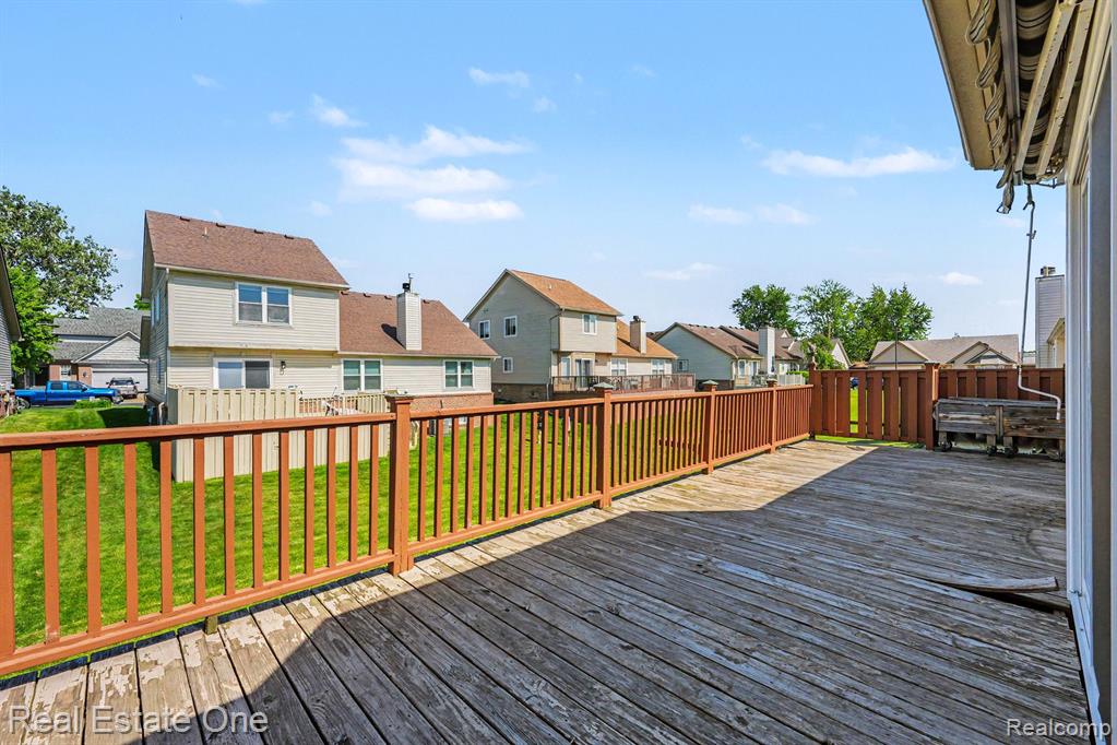 13941 Perry Place Court, Riverview, MI 48193 — Photo 24