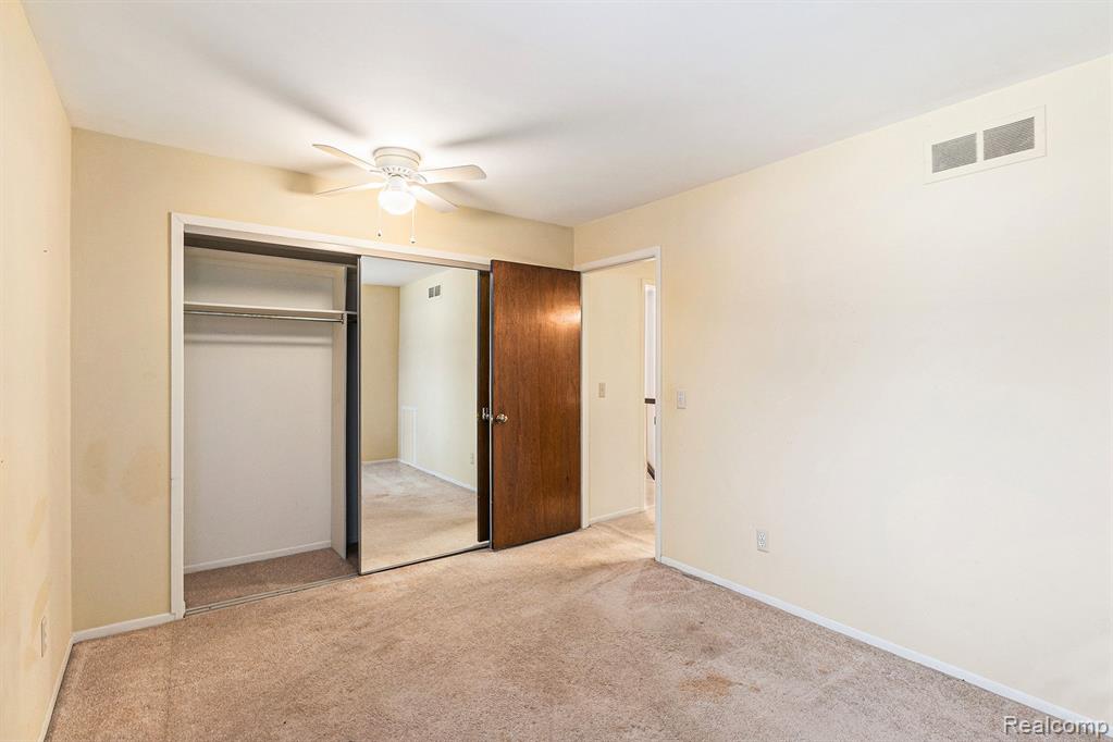4659 Laurel Club Circle, 12, West Bloomfield, MI 48323 — Photo 16