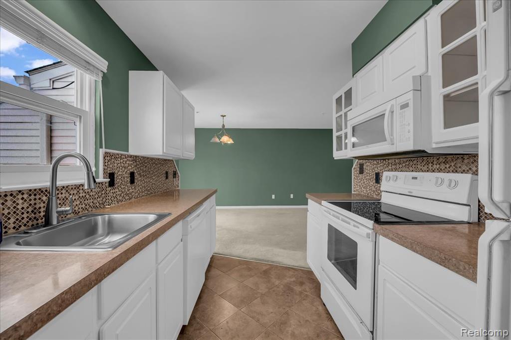 1848 Campau Farms Circle, Detroit, MI 48207 — Photo 13