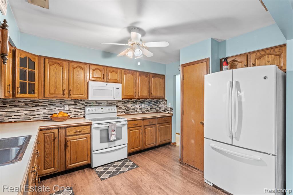 5122 Elizabeth Lane, Almont, MI 48003 — Photo 15